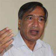 How long civilian killings will continue in Kashmir: Tarigami to Govt